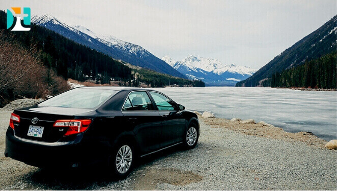 carro nas montanhas no Canadá - Happy Tours