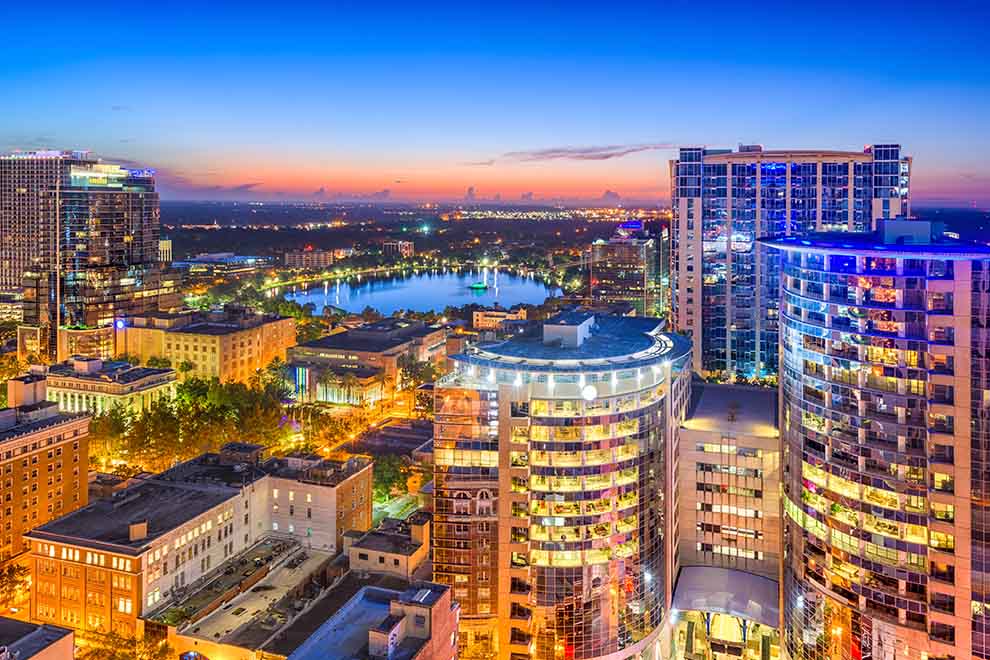 Vista panorâmica de Orlando ao entardecer